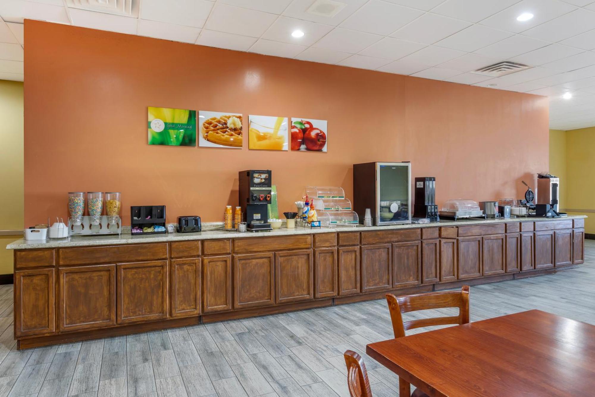 Quality Inn Gainesville Exterior photo
