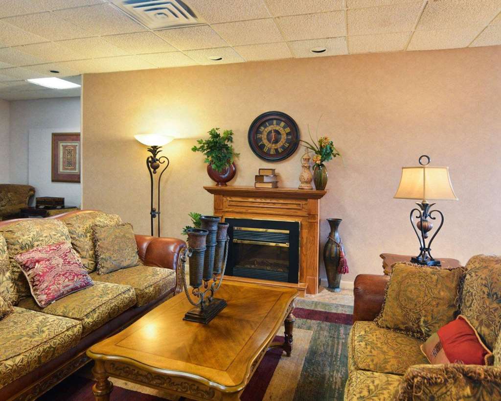 Quality Inn Gainesville Interior photo